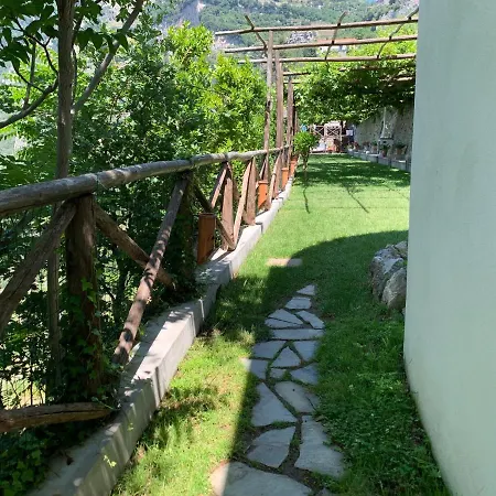 Sant Alfonso Guest house Furore