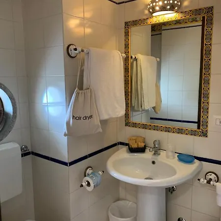 Guest house Sant Alfonso 4*